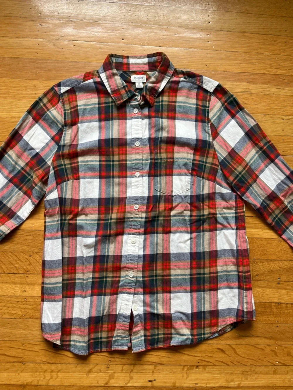 J. Crew women’s plaid shirt tartan white red preppy M normcore cabincore soft!